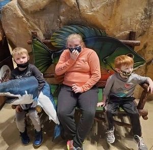 Meet your Posher, Terry n veronica